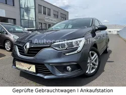 Grau Gebraucht 2018 Renault Mégane IV Play Limousine | 9.790 € (Guter Preis)
