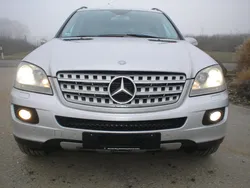 Silber metallic Gebraucht 2006 Mercedes ML320 SUV | 9.700 € (Fairer Preis)