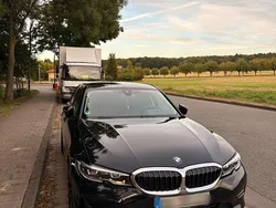 Schwarz Gebraucht 2021 BMW 320 Sport Line Limousine | 27.400 € (Fairer Preis)