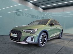 Grün Gebraucht 2024 Audi A3 Sport Van / Kleinbus | 38.630 € (Teuer)