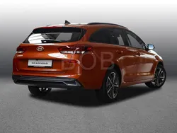 Orange Gebraucht 2024 Hyundai i30 Advantage Kombi | 21.048 € (Guter Preis)