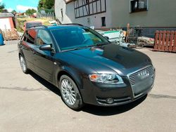 Grau Gebraucht 2008 Audi A4 Kombi | 3.850 € (Superpreis)