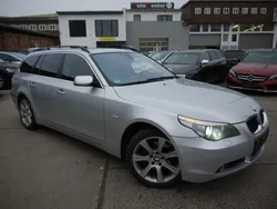 Silber Gebraucht 2007 BMW 530 Advantage Kombi | 9.999 €