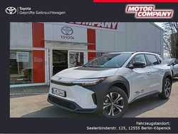Platinumweiß perleffekt Gebraucht 2024 Toyota bZ4X SUV | 32.150 € (Superpreis)