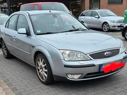 Andere farben Gebraucht 2004 Ford Mondeo Coupé | 4.450 €