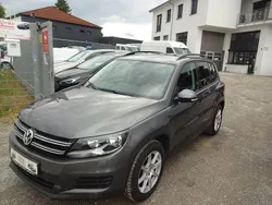 Grau Gebraucht 2016 VW Tiguan Trendline SUV | 11.950 € (Superpreis)