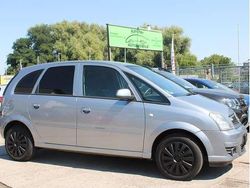 Lichtsilber m2 Gebraucht 2006 Opel Meriva Edition Van / Kleinbus | 2.990 € (Etwas zu teuer)