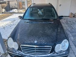 Blau Gebraucht 2006 Mercedes C230 Kombi | 1.100 € (Superpreis)