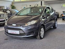 Grau Gebraucht 2009 Ford Fiesta Ambiente Kleinwagen | 2.950 €