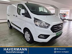 Weiß Gebraucht 2022 Ford Transit Custom Trend Van / Kleinbus | 20.590 € (Fairer Preis)