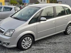 Silber Gebraucht 2009 Opel Meriva Van / Kleinbus | 4.750 € (Teuer)