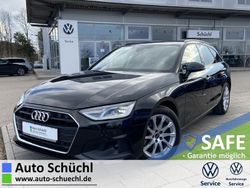 Midnight schwarz metallic Gebraucht 2022 Audi A4 Business Kombi | 23.570 € (Superpreis)