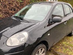 Schwarz Gebraucht 2011 Nissan Micra Visia Kleinwagen | 2.800 € (Fairer Preis)