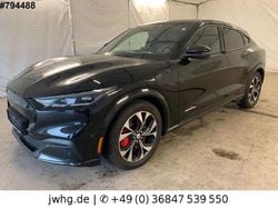 Schwarz Gebraucht 2021 Ford Mustang Mach-E SUV | 28.350 € (Superpreis)