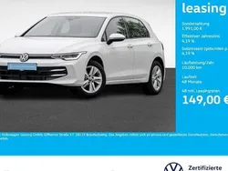 Weiß Gebraucht 2024 VW Golf VIII Life Limousine | 22.272 € (Superpreis)