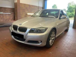 Titansilber Gebraucht 2011 BMW 325 Sport Line Limousine | 15.950 € (Fairer Preis)