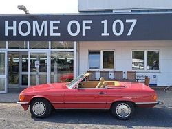 Rot Gebraucht 1988 Mercedes 560 Cabrio | 47.950 €