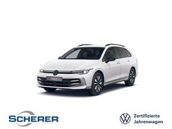 Weiß (oryxweiß perlmutteffekt) Gebraucht 2025 VW Golf VIII Kombi | 29.900 € (Fairer Preis)