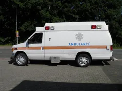 Weiß Gebraucht 2004 Ford Econoline Van | 14.500 €