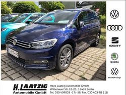 Atlantik blue metallic Gebraucht 2019 VW Touran Comfortline Van / Kleinbus | 27.990 € (Etwas zu teuer)