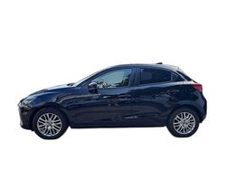 Schwarz metallic Gebraucht 2021 Mazda 2 Sports-Line | 15.330 € (Etwas zu teuer)