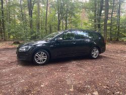 Schwarz Gebraucht 2016 VW Golf VII Kombi | 10.500 € (Fairer Preis)