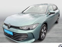 Grün Gebraucht 2025 VW Passat Business Kombi | 33.444 € (Superpreis)