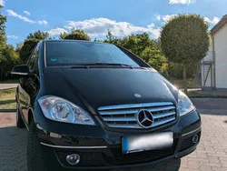Schwarz Gebraucht 2010 Mercedes A180 Limousine | 6.500 €