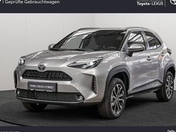 Silber Gebraucht 2025 Toyota Yaris Cross SUV | 31.590 € (Fairer Preis)