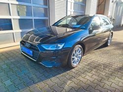 Mythosschwarz Gebraucht 2022 Audi A4 Kombi | 27.900 € (Fairer Preis)