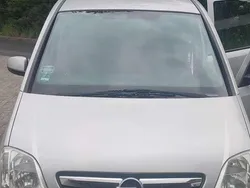 Silber Gebraucht 2008 Opel Meriva Edition Van / Kleinbus | 3.000 € (Fairer Preis)