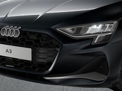 Grau Gebraucht 2025 Audi A3 Limousine | 38.649 € (Teuer)