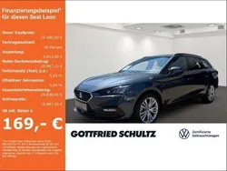 Grau Gebraucht 2024 Seat Leon Style Limousine | 25.480 € (Guter Preis)