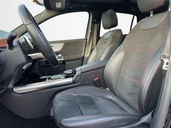 Metalliclack kosmosschwarz Gebraucht 2021 Mercedes GLA250 AMG SUV | 35.790 € (Guter Preis)