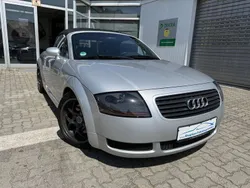 Lichtsilber metallic Gebraucht 2001 Audi TT Cabrio | 6.999 € (Fairer Preis)