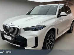 Mineralweiß metallic Gebraucht 2024 BMW X5 Comfort Edition SUV | 81.349 € (Guter Preis)
