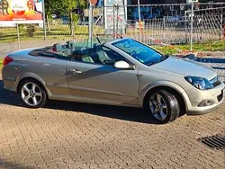 Silber Gebraucht 2006 Opel Astra Cabriolet Cabrio | 4.000 € (Fairer Preis)