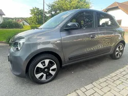 Grau Gebraucht 2018 Renault Twingo LIMITED Kleinwagen | 6.499 € (Fairer Preis)