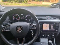 Schwarz Gebraucht 2019 Skoda Octavia Soleil Kombi | 12.999 € (Fairer Preis)