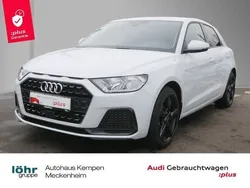 Gletscherweiß metallic Gebraucht 2024 Audi A1 Sportback Advanced Plus Kleinwagen | 22.990 € (Guter Preis)