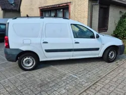 Weiß Gebraucht 2008 Dacia Logan Limousine | 2.280 € (Fairer Preis)