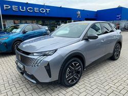 Grau Gebraucht 2024 Peugeot 3008 Allure SUV | 31.500 € (Etwas zu teuer)