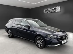 Nautikblau metalliclack (metallic) Gebraucht 2021 Mercedes E300 Kombi | 29.950 € (Guter Preis)