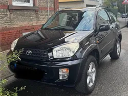 Schwarz Gebraucht 2002 Toyota RAV4 SUV | 8.250 € (Teuer)
