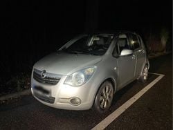 Silber Gebraucht 2008 Opel Agila Edition Kleinwagen | 2.900 € (Fairer Preis)