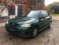 Grün Gebraucht 2000 Opel Astra Coupé | 700 € (Superpreis)