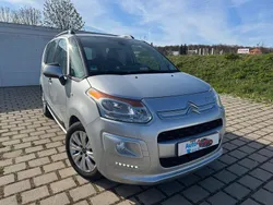 Silber Gebraucht 2015 Citroën C3 Picasso Exclusive Van / Kleinbus | 8.800 € (Etwas zu teuer)