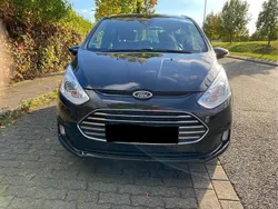 Schwarz Gebraucht 2015 Ford B-MAX Van / Kleinbus | 7.200 € (Fairer Preis)