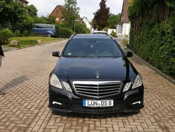 Schwarz Gebraucht 2009 Mercedes E350 Avantgarde Kombi | 7.999 € (Fairer Preis)