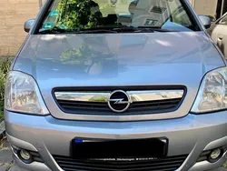 Grau Gebraucht 2006 Opel Meriva Edition Van / Kleinbus | 700 € (Guter Preis)